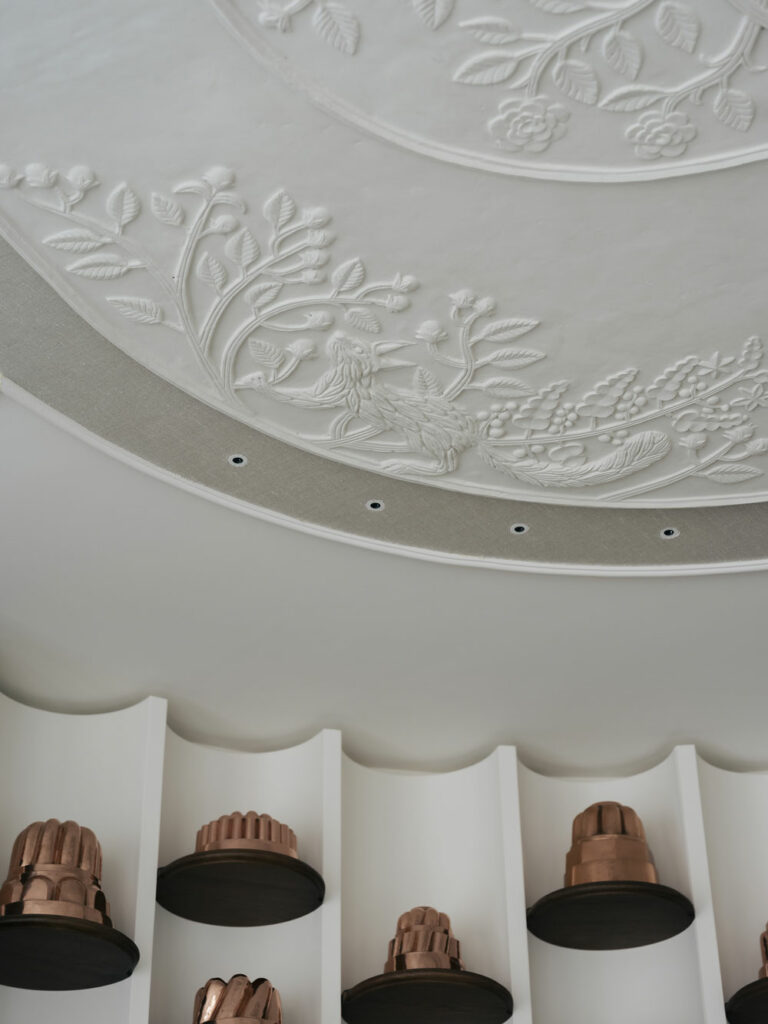 ateliersauav-paris-pleincoeur-palfondetail2