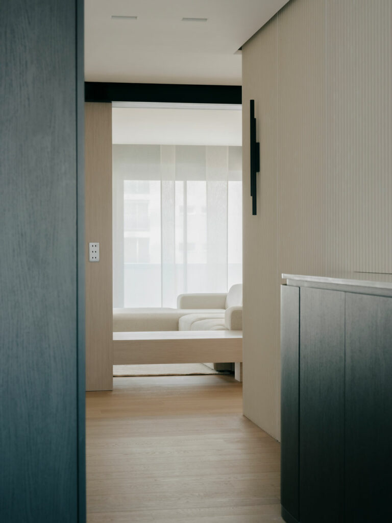 ateliersauav-paris-suffren-couloir